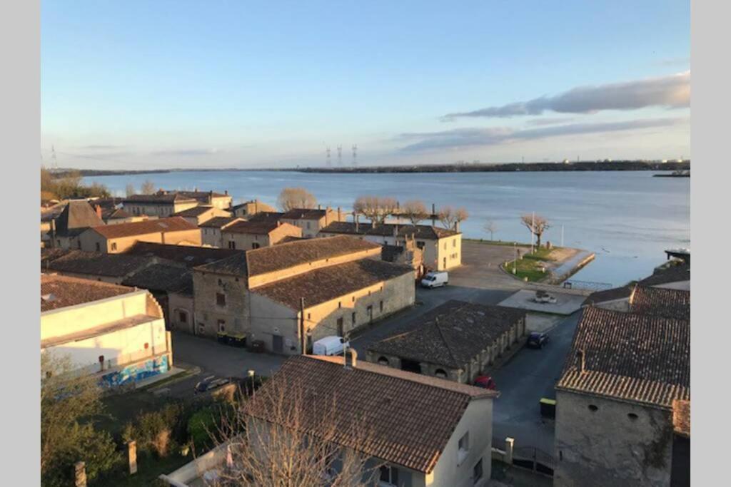 Bourg Superbe Appart Avec Vue Magnifique Exterior foto